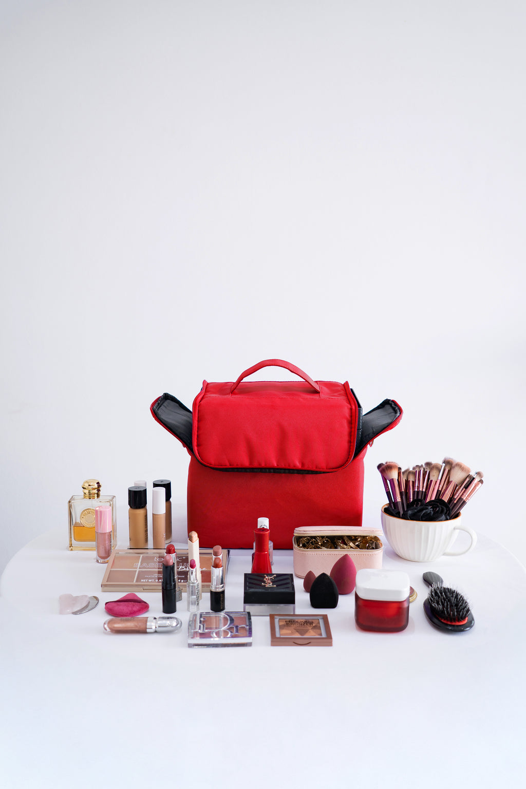 Siluéra Full Glam Tiered Vanity Case