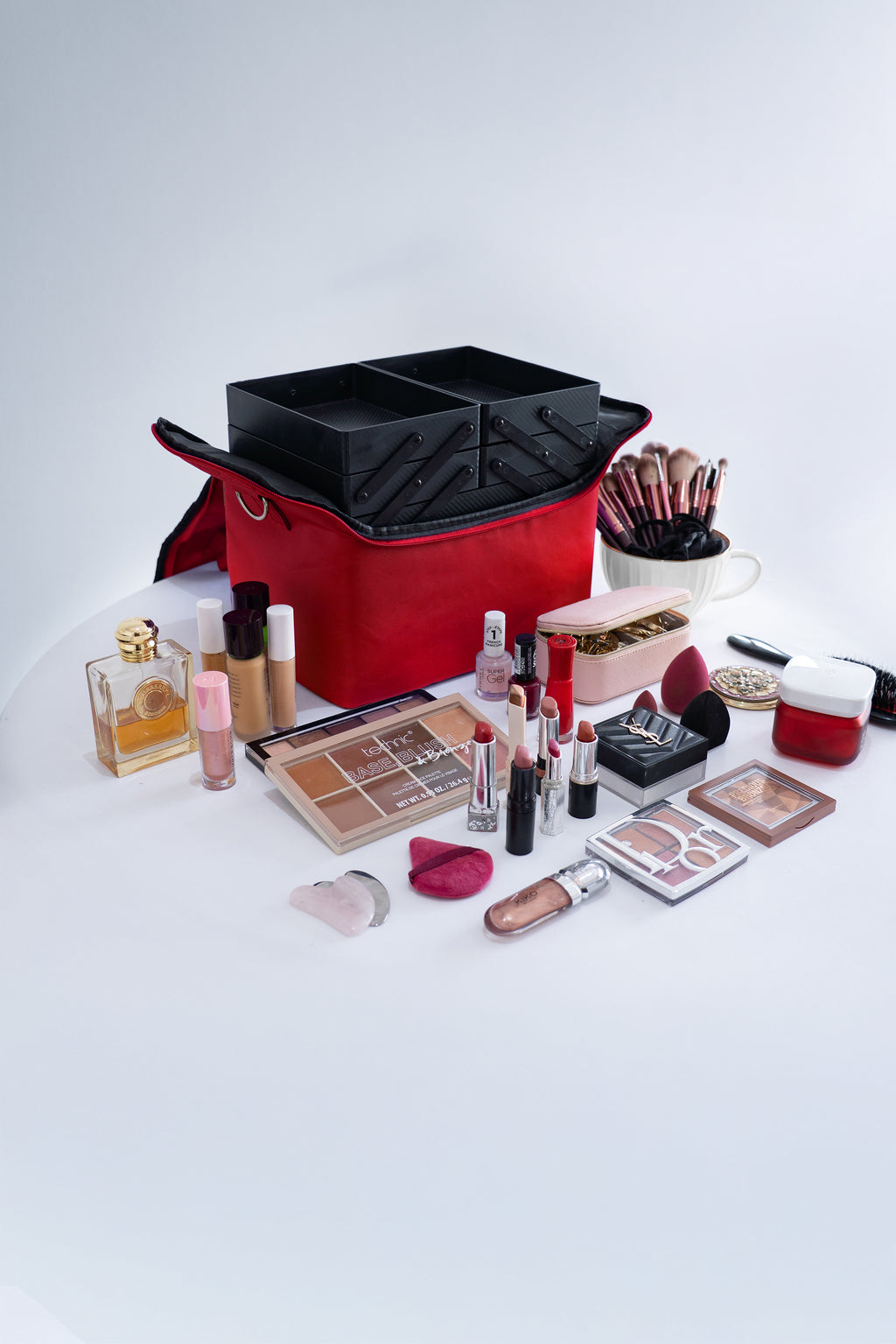 Siluéra Full Glam Tiered Vanity Case